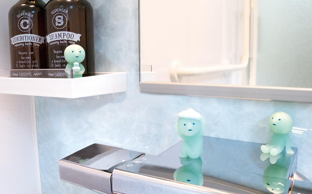 SMISKI Bath Series Glow-in-the-Dark Mini Figure